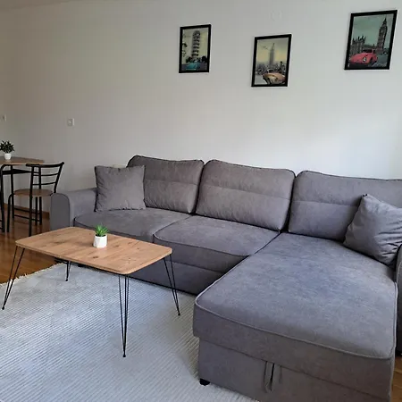 Apartment Apartman Usce Tuzla